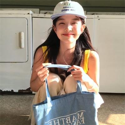 断肠人对奈何天